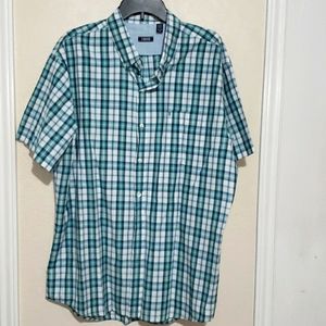 IZOD Short sleeve button down shirt